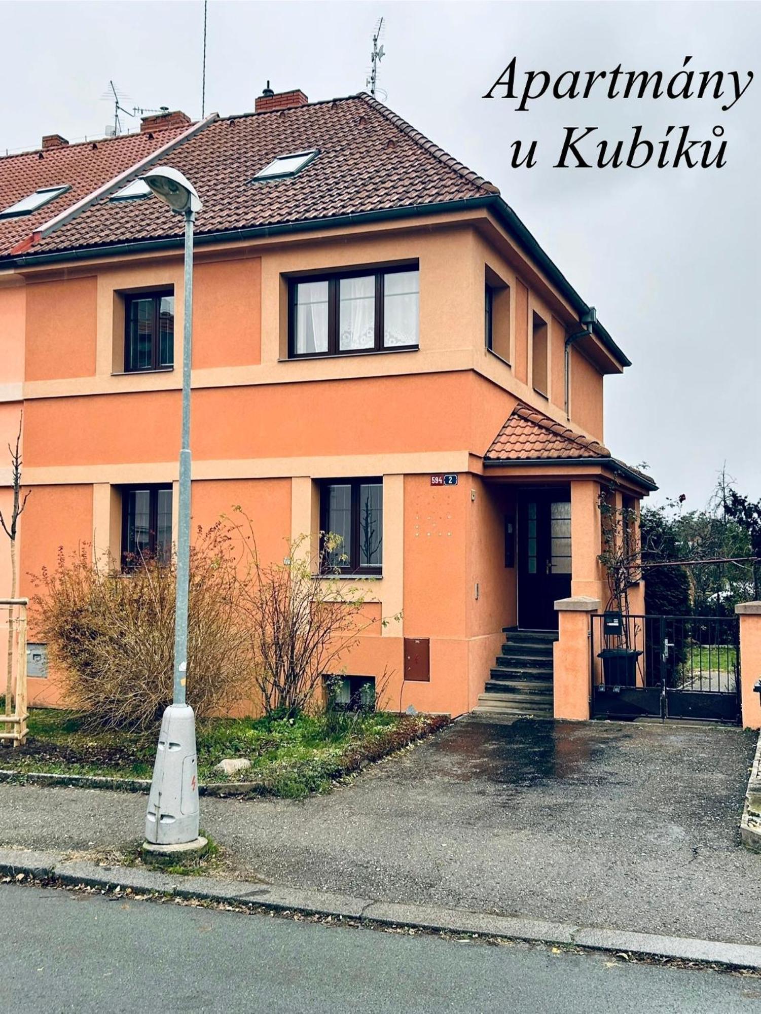 U Kubiku Apartment Hradec Kralove